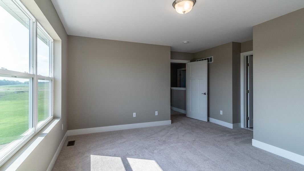 Representative unfurnished interior of a home built from the The Winslow by Norfolk Homes in Valleys, Jackson (Image 81).