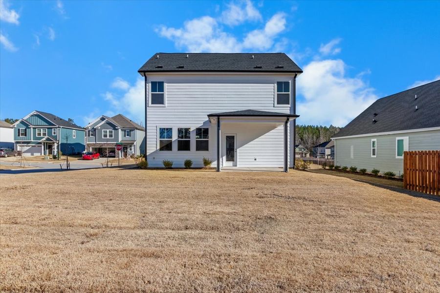 Exterior details and patio area of a home in Tillery Park, Grovetown (Image 3).