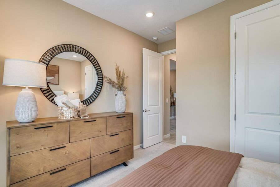 Furnished interior view inside a new home in Ardisia Park, New Smyrna Beach (Image 35).