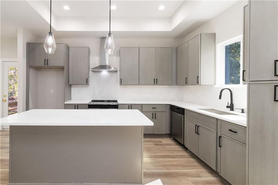 Furnished interior view inside a new home in , Atlanta (Image 4).