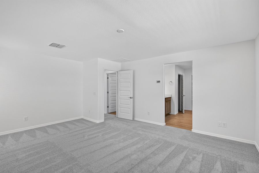 Spacious, unfurnished interior of a new home in Artisan at Asante, Surprise (Image 21). Spacious, unfurnished interior of a new home in Artisan at Asante, Surprise (Image 21).