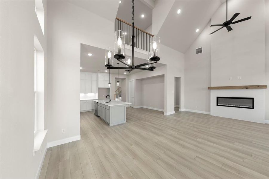 11. 1433 Kirkdale - Dining (2)