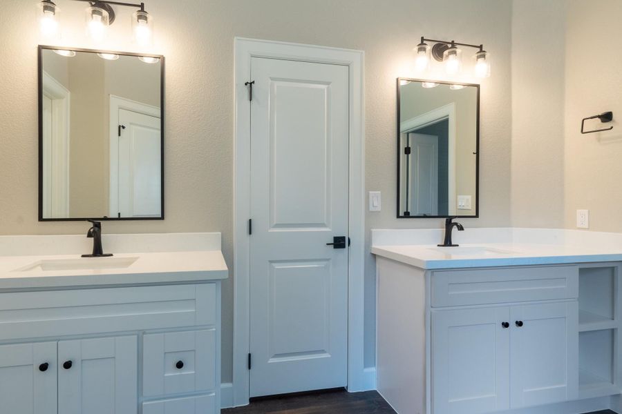Furnished interior view inside a new home in , Huntsville (Image 10).