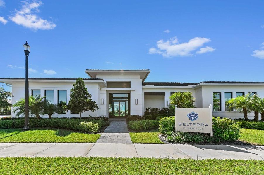 01 Belterra Clubhouse 01