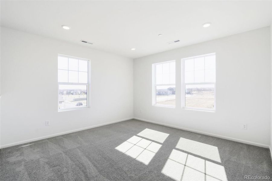 Spacious, unfurnished interior of a new home in , Erie (Image 34).