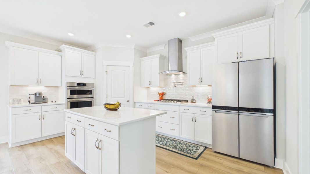 Furnished interior view inside a new home in Hewing Farms, Summerville (Image 30).