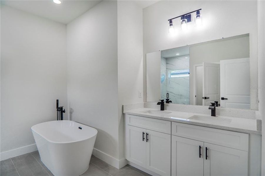 Furnished interior view inside a new home in , Citrus Springs (Image 13).
