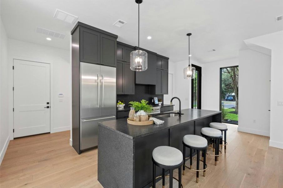 Furnished interior view inside a new home in , Austin (Image 26). Furnished interior view inside a new home in , Austin (Image 26).