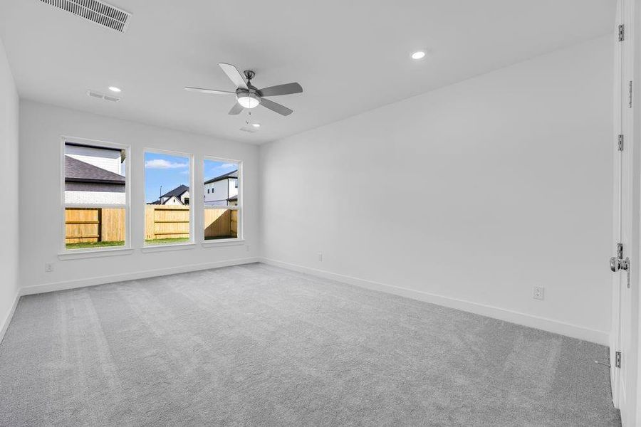 9230 Bossley Park ~ Ready Now