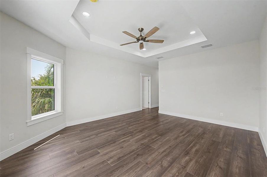 Spacious, unfurnished interior of a new home in , Tampa (Image 24). Spacious, unfurnished interior of a new home in , Tampa (Image 24).