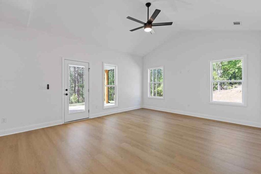 Spacious, unfurnished interior of a new home in , Covington (Image 18).
