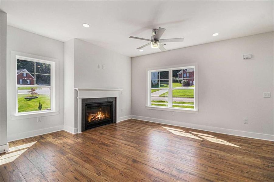 Spacious, unfurnished interior of a new home in , Carrollton (Image 16).