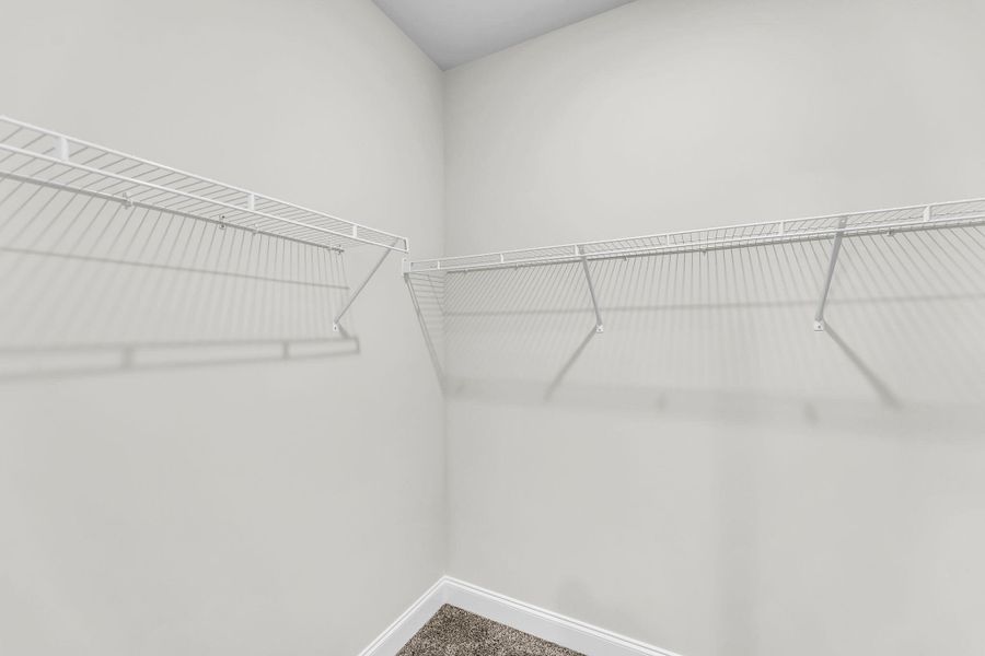 Spacious, unfurnished interior of a new home in , Summerville (Image 14).