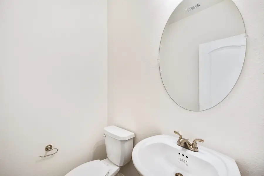 Image 41 of a home in Reunion. Image 41 of a home in Reunion.