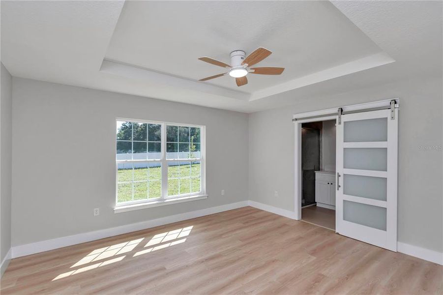 Spacious, unfurnished interior of a new home in , Ocala (Image 21).