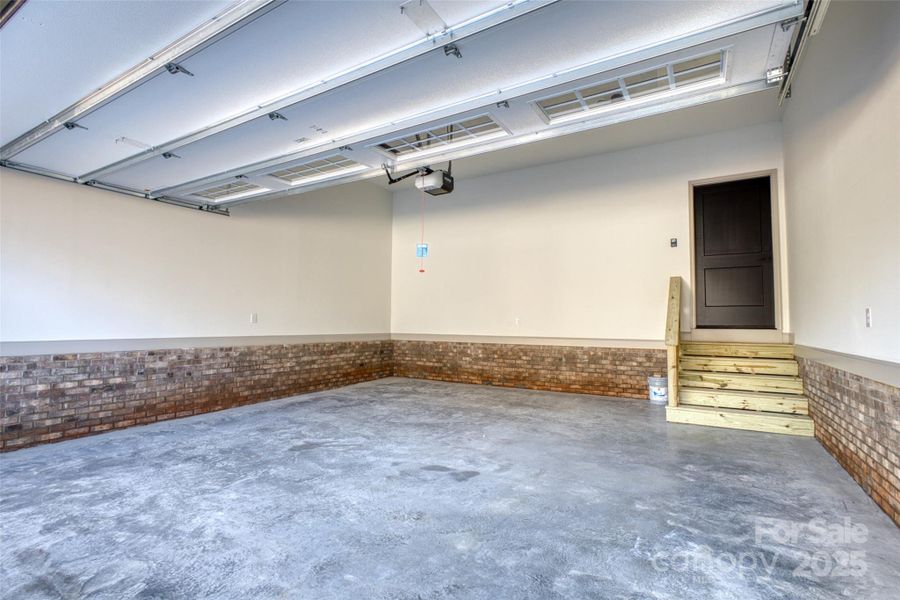 Spacious, unfurnished interior of a new home in , Rock Hill (Image 29). Spacious, unfurnished interior of a new home in , Rock Hill (Image 29).