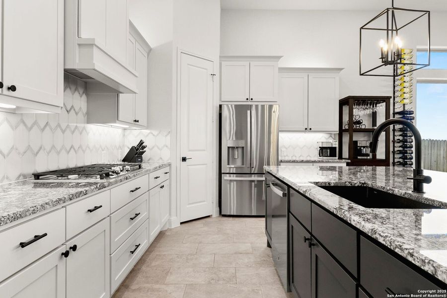 Furnished interior view inside a new home in Meadows Of Mill Creek 60', Seguin (Image 23).