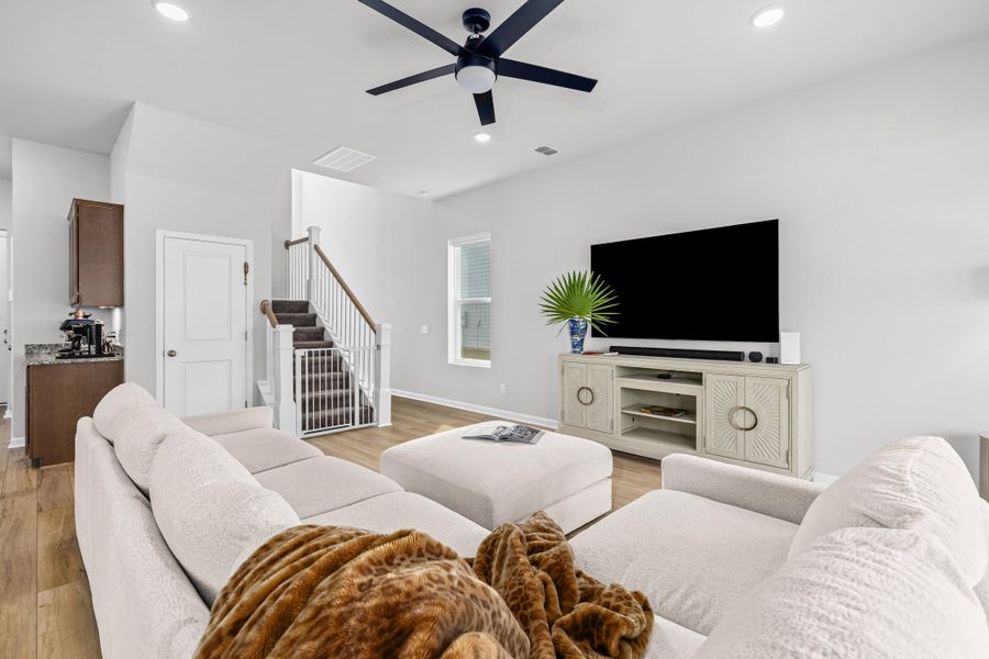 Furnished interior view inside a new home in , Charleston (Image 31).