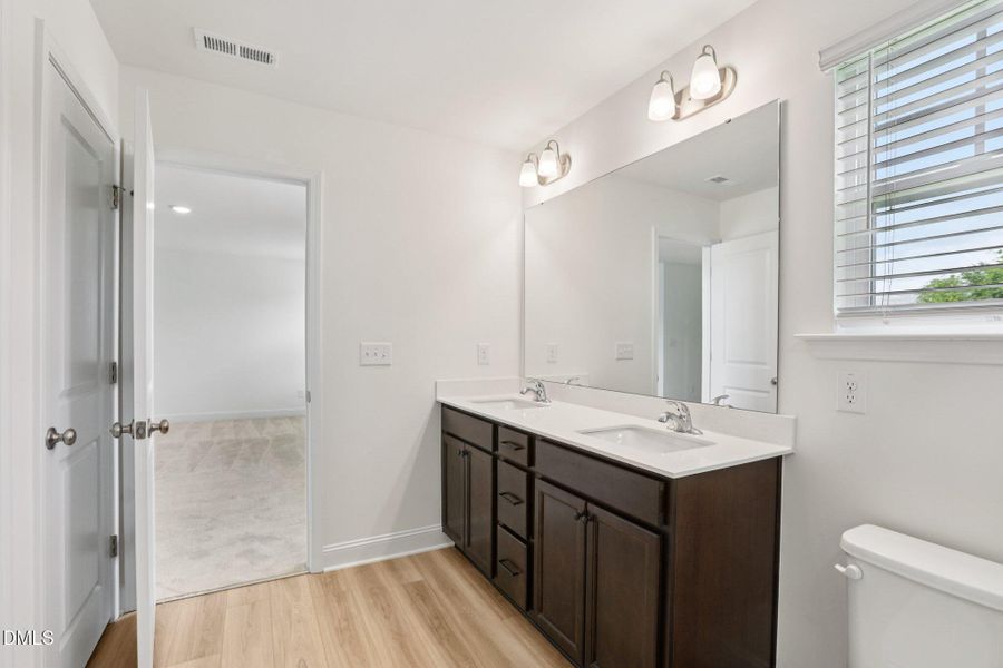 55-web-or-mls-450 Peach Grove Way-S2907- 55-web-or-mls-450 Peach Grove Way-S2907-