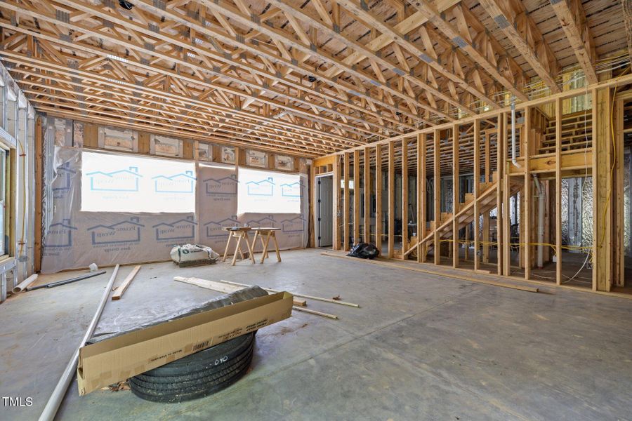 5-web-or-mls-5Z8A7844