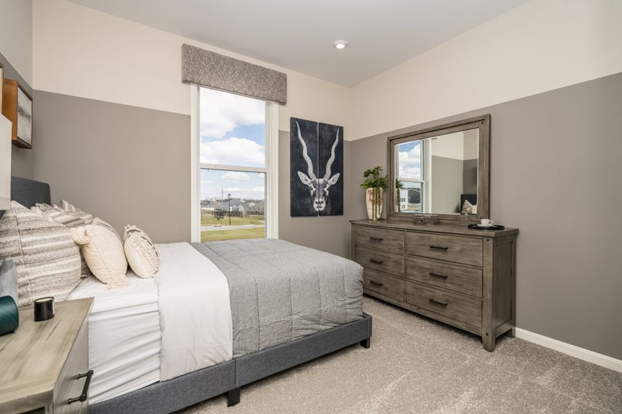 Representative furnished interior of a home built from the DaVinci by Fischer Homes in Sage Woods, Dallas (Image 13).