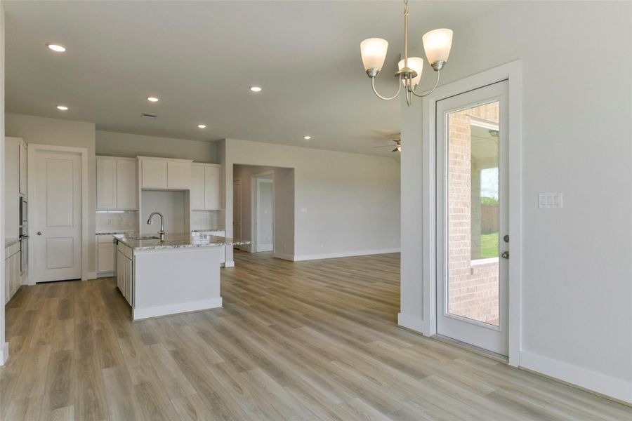 Image 32 of a home in Lago Mar.