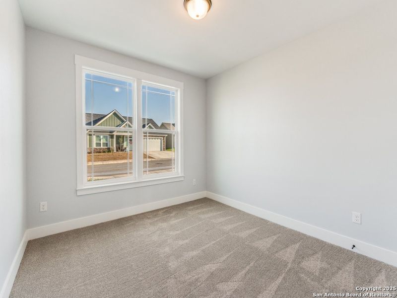 Spacious, unfurnished interior of a new home in Marion Park, Marion (Image 14).