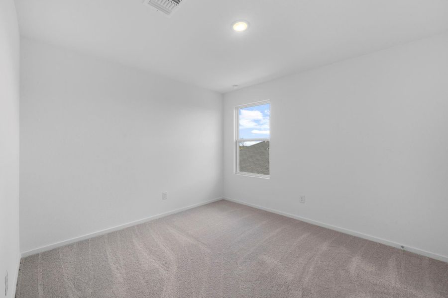 Spacious, unfurnished interior of a new home in Stokesbury, Waller (Image 9). Spacious, unfurnished interior of a new home in Stokesbury, Waller (Image 9).