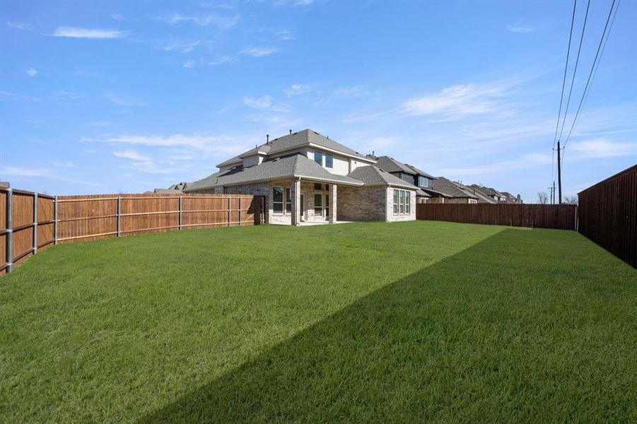 402 Crestview- Back-1