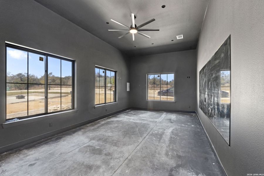 Image 31 of a home in .