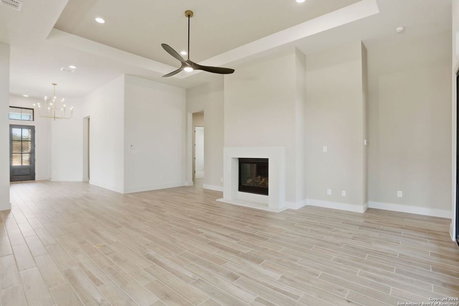 Spacious, unfurnished interior of a new home in Kinder Ranch 70's, San Antonio (Image 25). Spacious, unfurnished interior of a new home in Kinder Ranch 70's, San Antonio (Image 25).