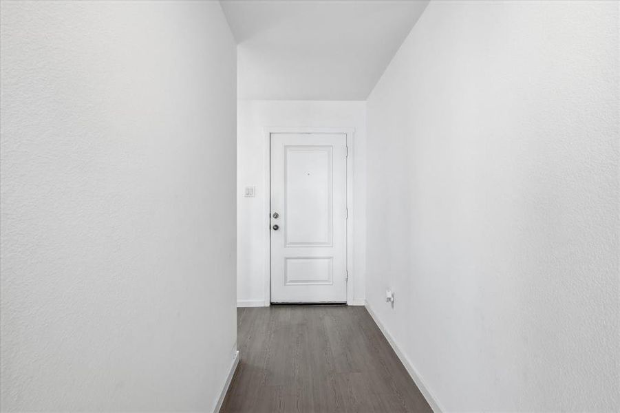 Spacious, unfurnished interior of a new home in Mobberly Farms, Pilot Point (Image 14). Spacious, unfurnished interior of a new home in Mobberly Farms, Pilot Point (Image 14).