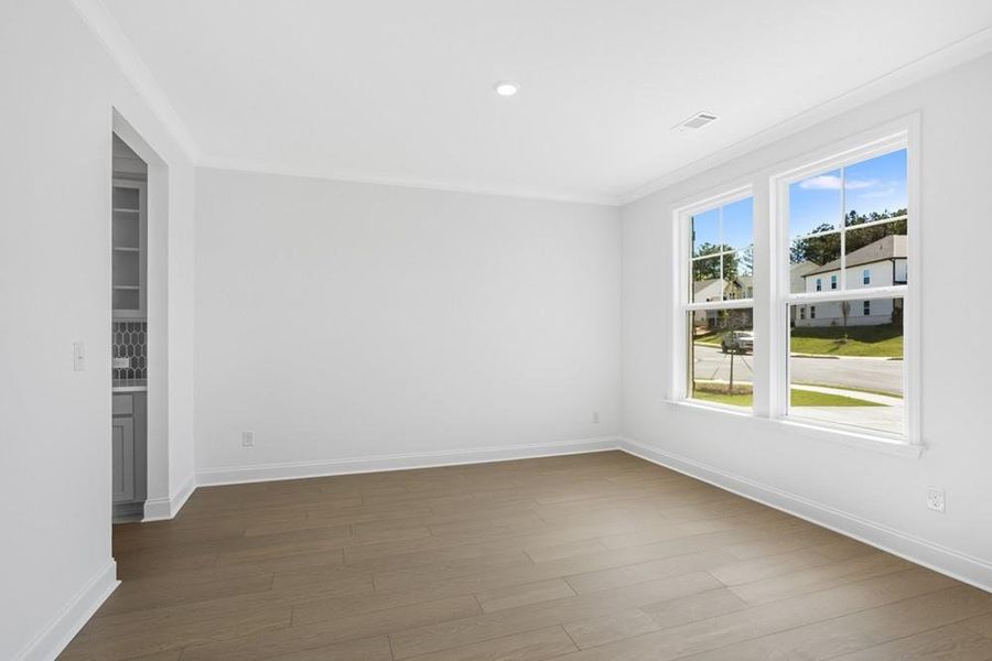 Spacious, unfurnished interior of a new home in Stratford Hills, Ball Ground (Image 14).