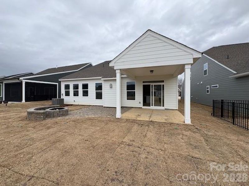 Construction progress on Homesite 195