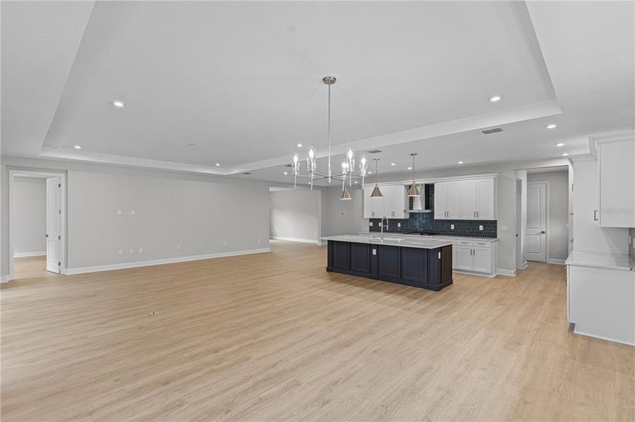 Spacious, unfurnished interior of a new home in Cresswind at Hammock Oaks, Lady Lake (Image 31).