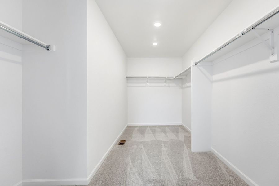 Spacious, unfurnished interior of a new home in Trailstone, Arvada (Image 21). Spacious, unfurnished interior of a new home in Trailstone, Arvada (Image 21).