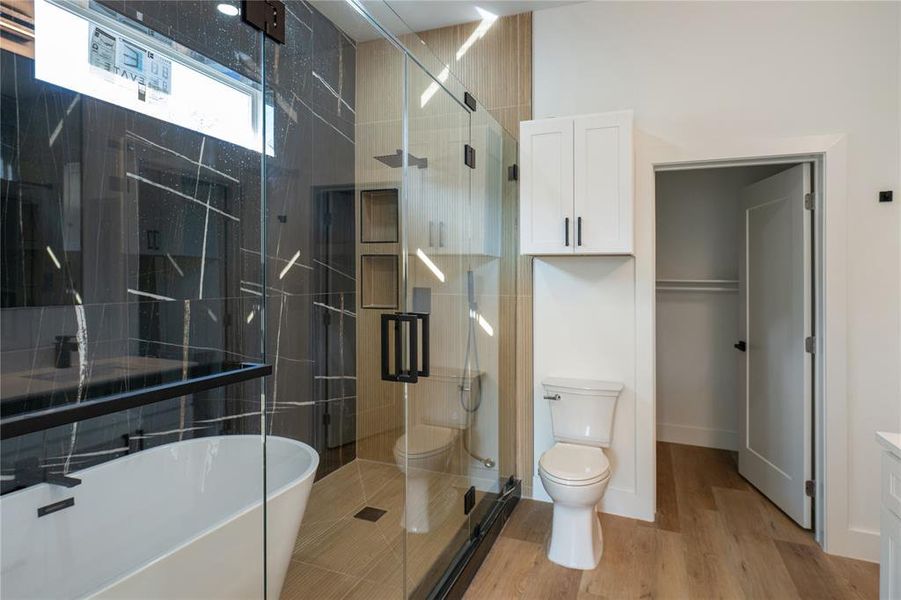 Furnished interior view inside a new home in , Dallas (Image 11).