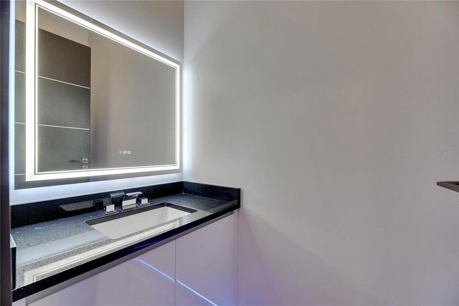 Furnished interior view inside a new home in , Apollo Beach (Image 12).