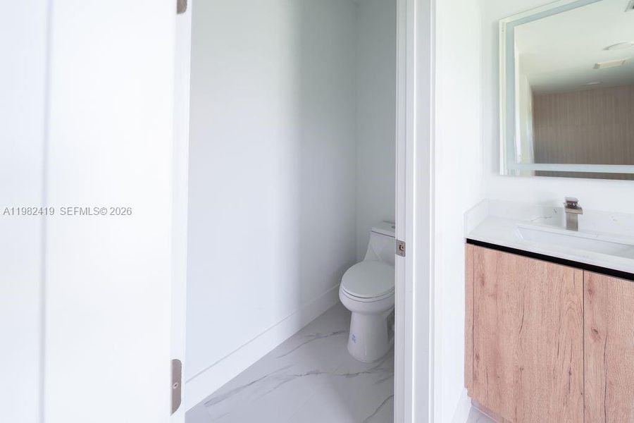 Image 53 of a home in .