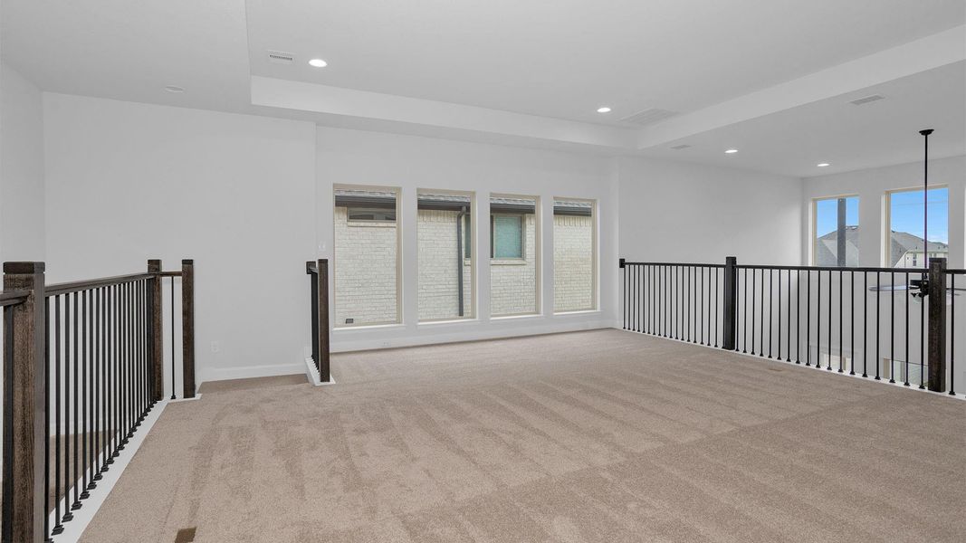 Spacious, unfurnished interior of a new home in Legacy, League City (Image 16).