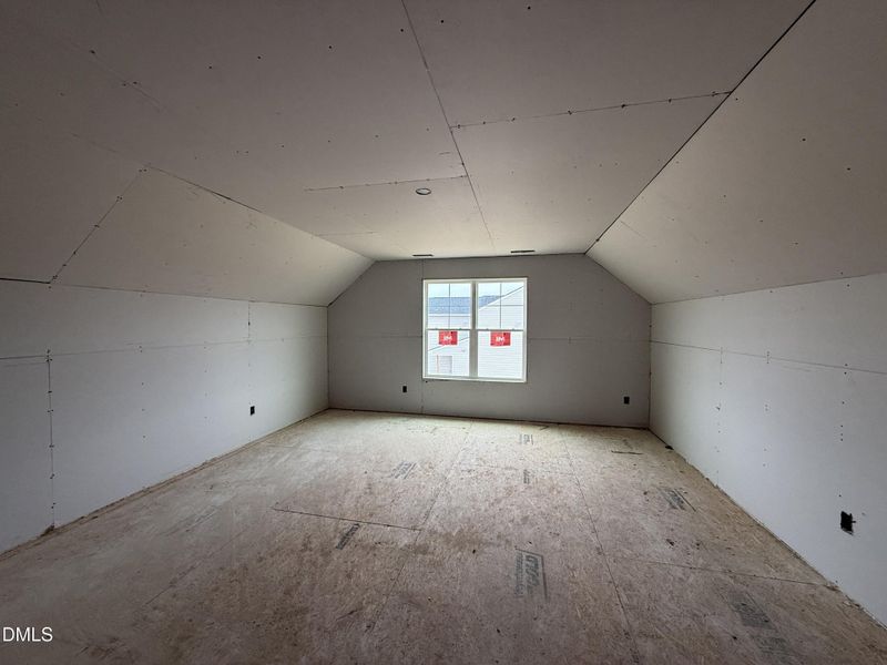 12.08.25 10 12.08.25 10