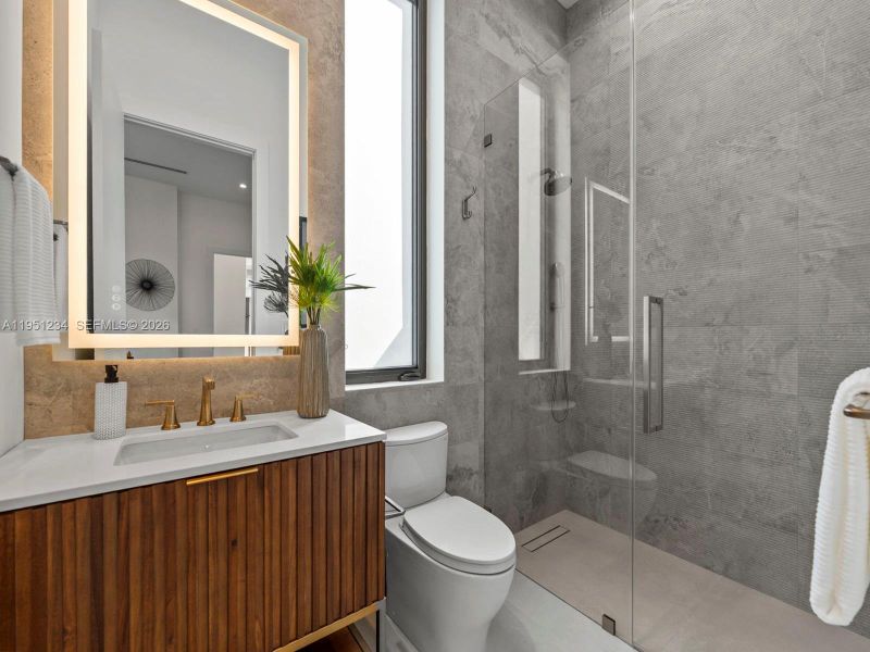 Furnished interior view inside a new home in , Palmetto Bay (Image 9).