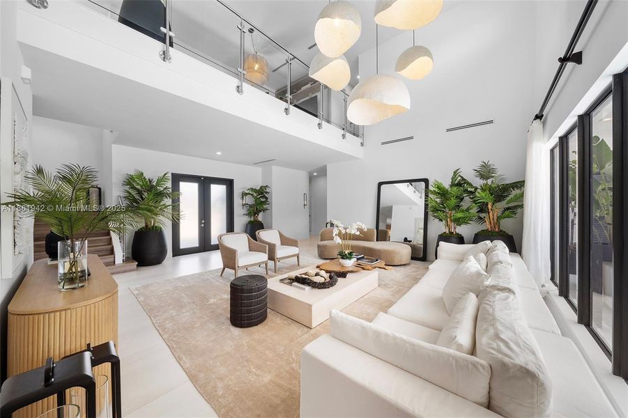 Furnished interior view inside a new home in , Miami (Image 67). Furnished interior view inside a new home in , Miami (Image 67).