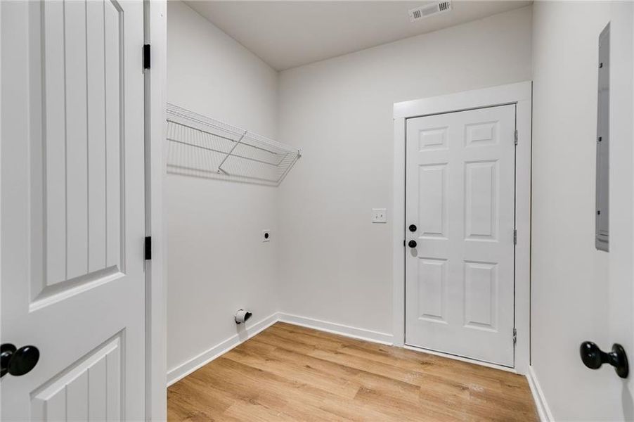 Spacious, unfurnished interior of a new home in , Cedartown (Image 22).