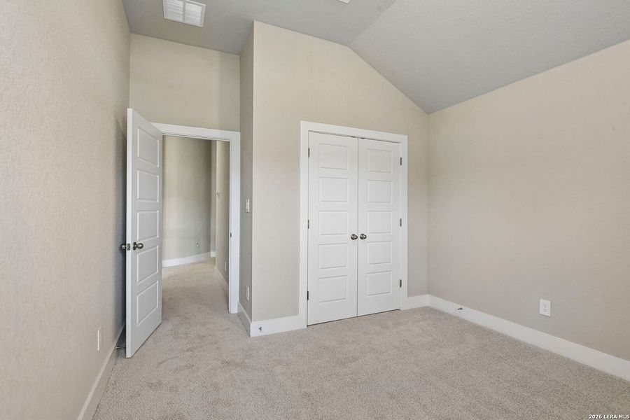 Spacious, unfurnished interior of a new home in Fox Falls, Boerne (Image 30). Spacious, unfurnished interior of a new home in Fox Falls, Boerne (Image 30).