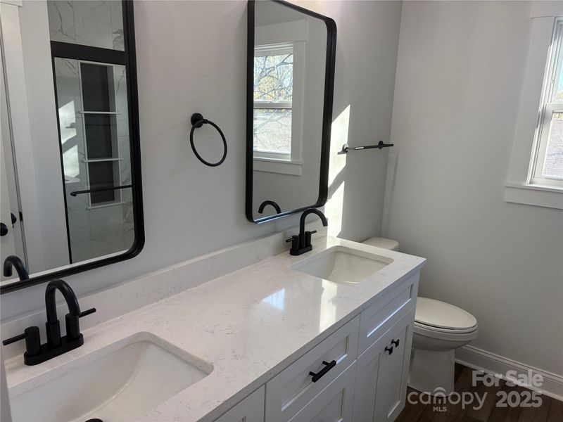 Furnished interior view inside a new home in , Kannapolis (Image 8).