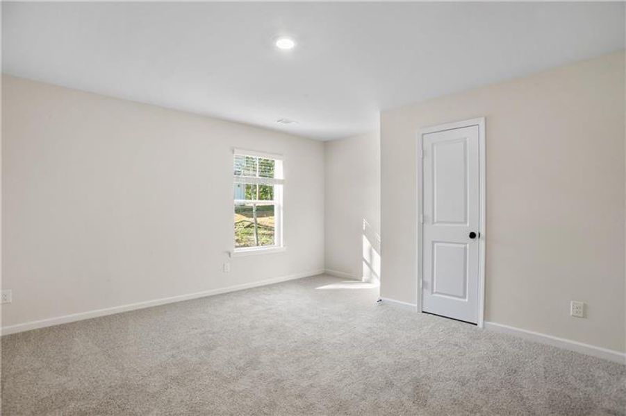 Spacious, unfurnished interior of a new home in , Buford (Image 34).