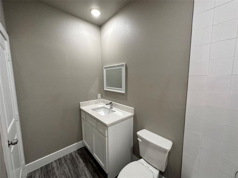 Furnished interior view inside a new home in , Sulphur Springs (Image 5).