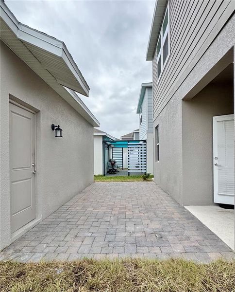 Exterior details and patio area of a home in , St. Cloud (Image 20).