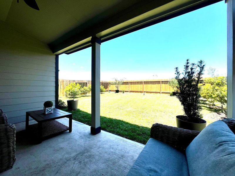 Exterior details and patio area of a home in Bluebonnet Village, Bellville (Image 26).